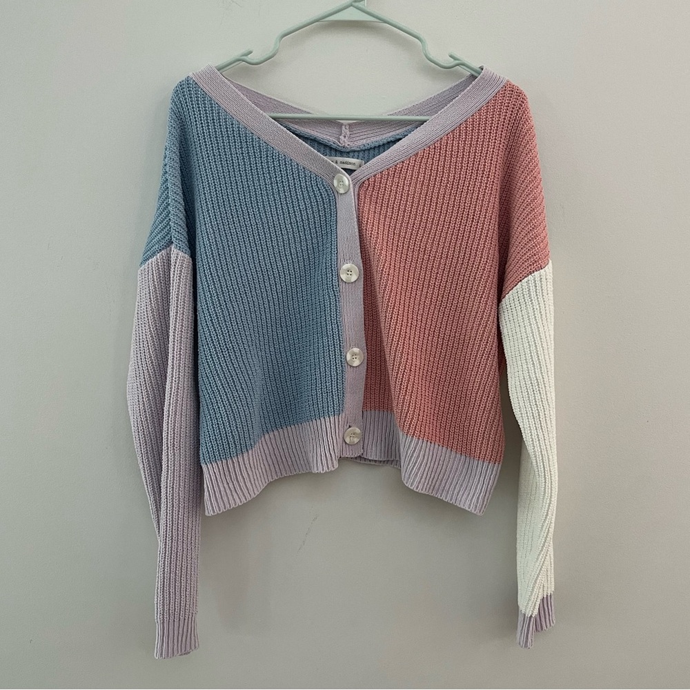 Moon & Madison Color Block Cardigan